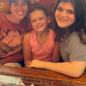 Meet your Posher, Sandra